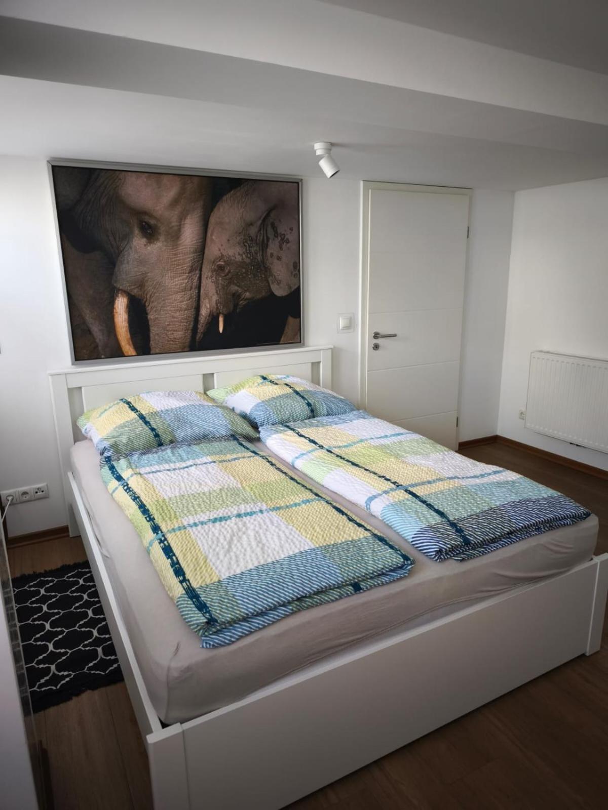 Wohnung In Muelheim-Kaerlich Экстерьер фото