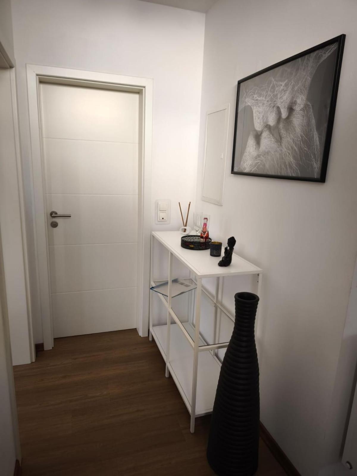 Wohnung In Muelheim-Kaerlich Экстерьер фото